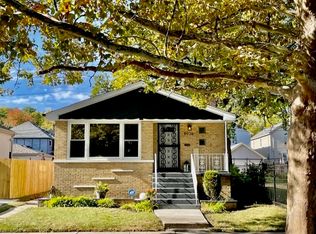 8936 S Winchester Ave, Chicago, IL 60620