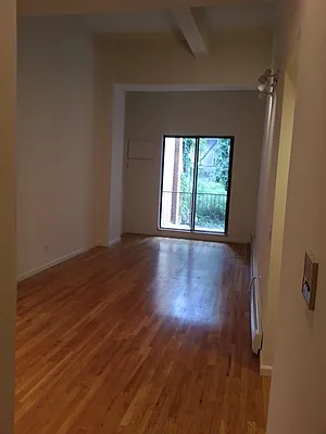 Rented by Maximo Properties | media 4