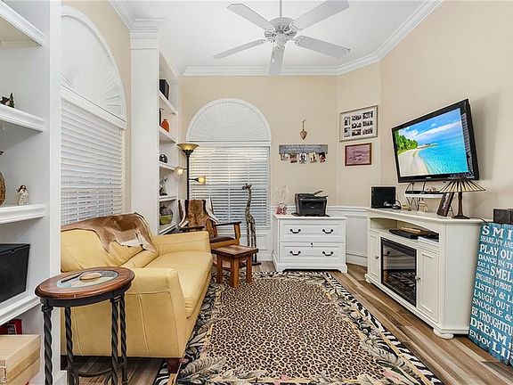 4th image of 8600 Alessandria Ct
