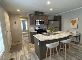 21 Arbor St, Saint Cloud, MN 56301