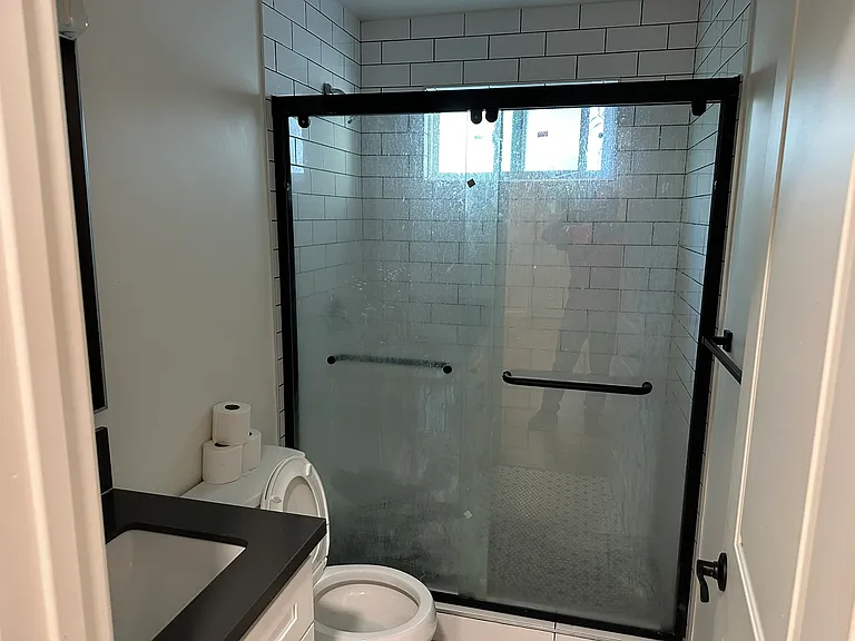 5740 Fountain Ave #5740 — Photo 3
