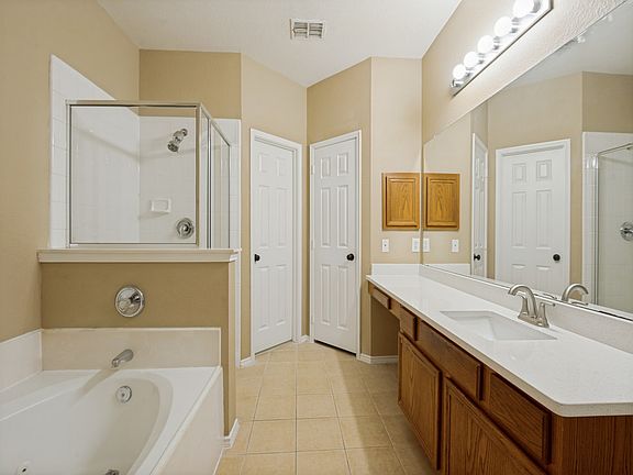 5th image of 7048 Eagle Vail Dr