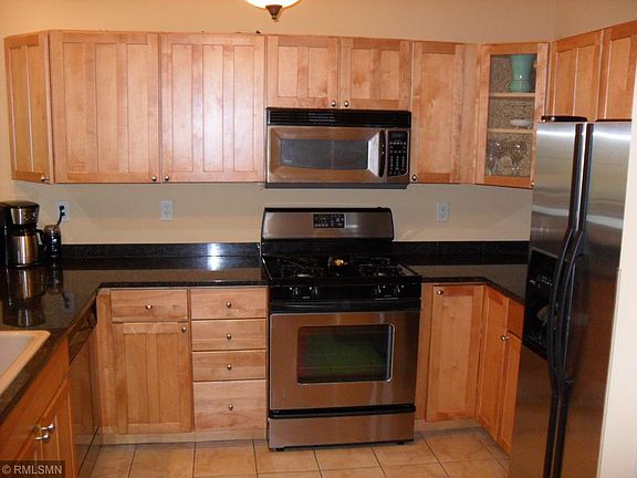 3rd image of 30 Main St S #6A