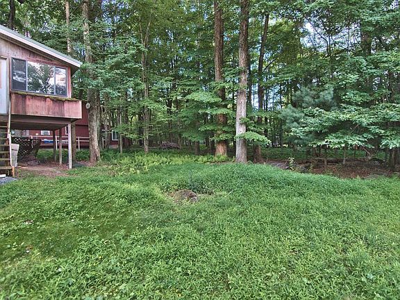 2nd image of 547 Parkwood Dr