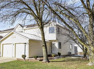 5544 Beach Ct, Cleveland, OH 44134