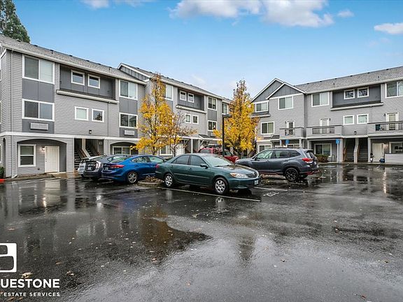 4th image of 13409 NW Sherry St APT 211
