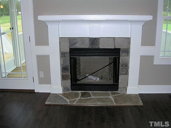 5th image of 95 Nashville Dr