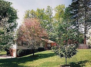 1205 Trogdon St, Asheboro, NC 27205
