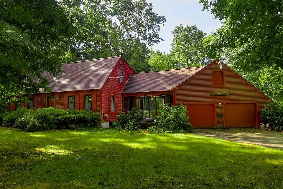 2nd image of 68 Beechwood Rd