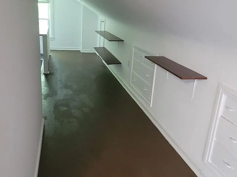 1411 Hill St — Photo 9