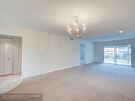 4th image of 3306 Aruba Way APT E3