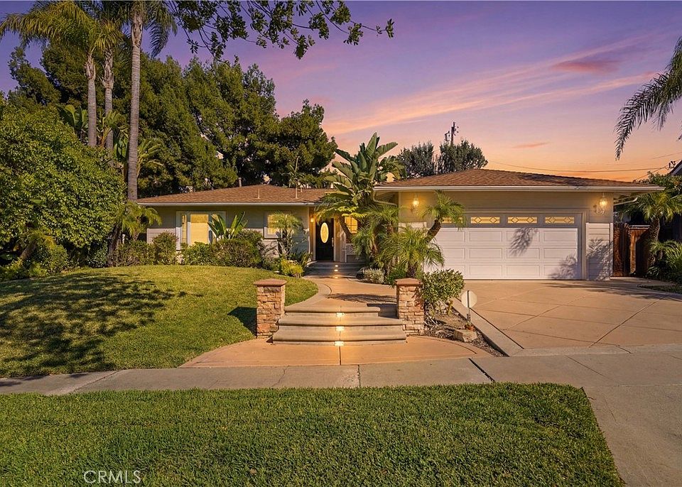 1st image of 806 Adlena Dr