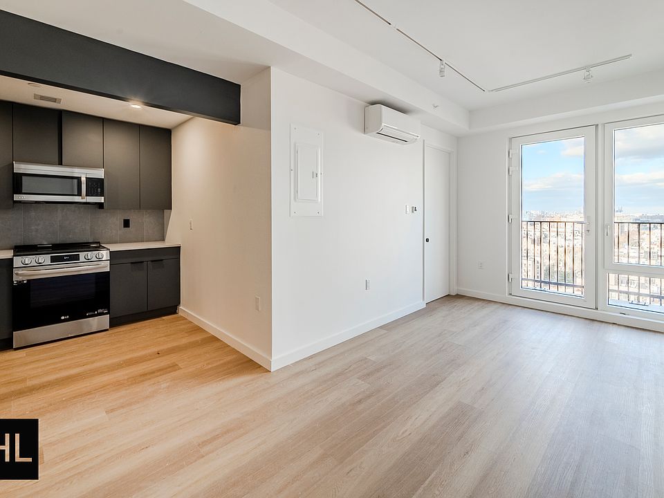 1st image of 931 Carroll St #1208