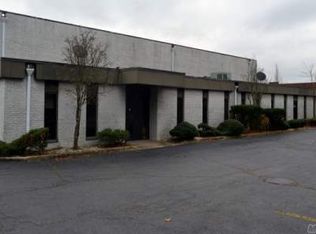 6265 Jericho Tpke, Commack, NY 11725