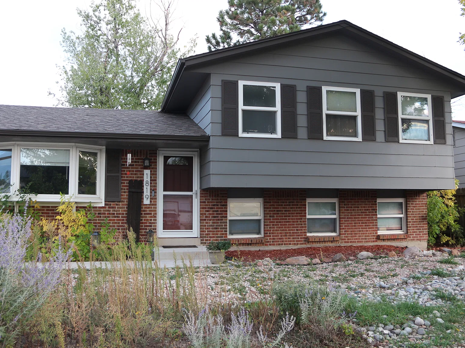 4 bed, 1718 sqft, $2,350 — Photo 3