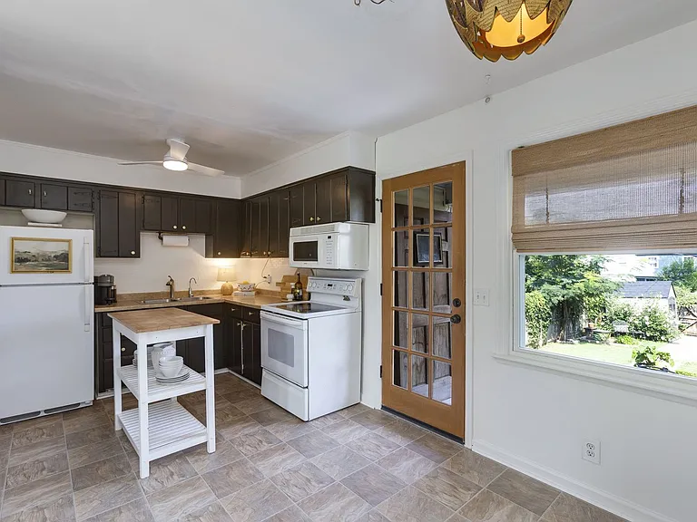615 Lischey Ave — Photo 7