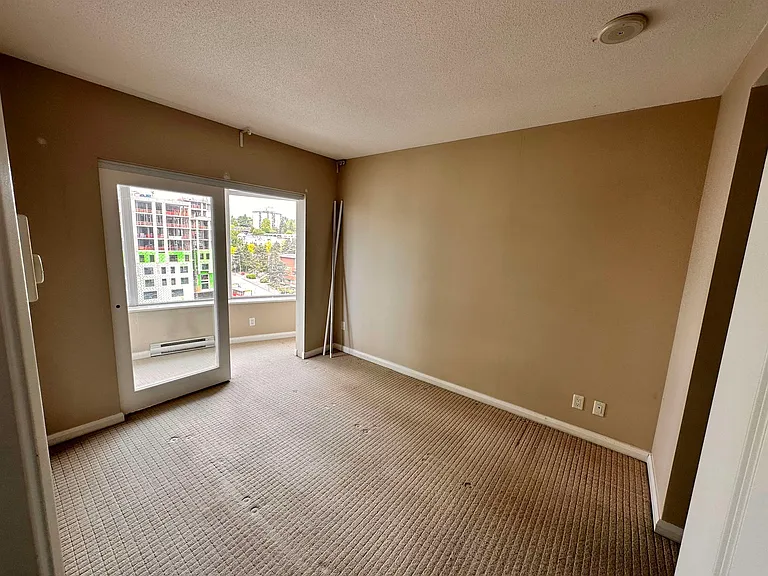 888 Carnarvon St #2307 — Photo 8