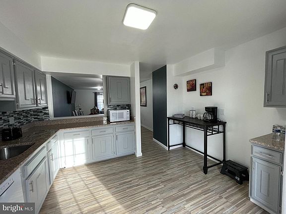 5th image of 4034 Beltsville Rd