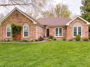 2304 Palm Ct, La Grange, KY 40031