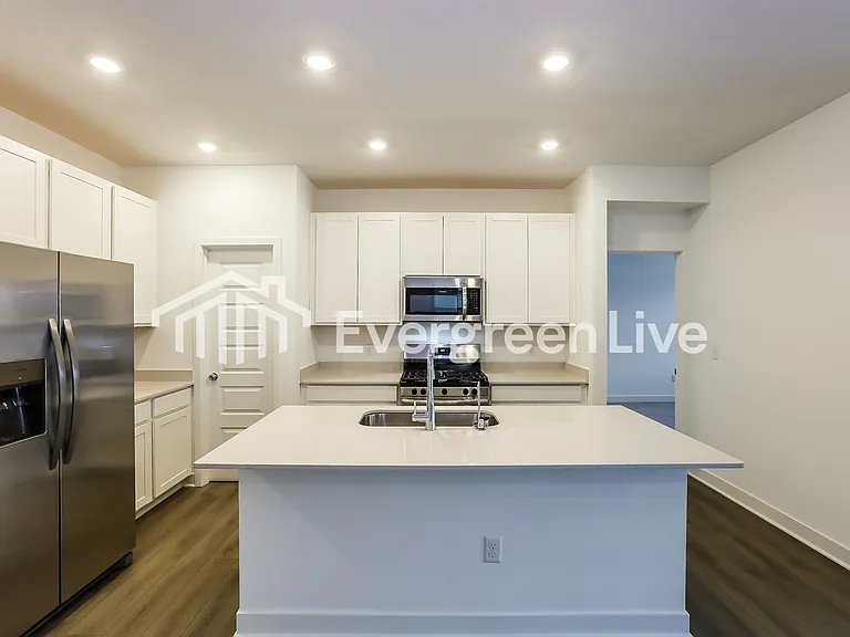 3578 Copley Ct — Photo 4
