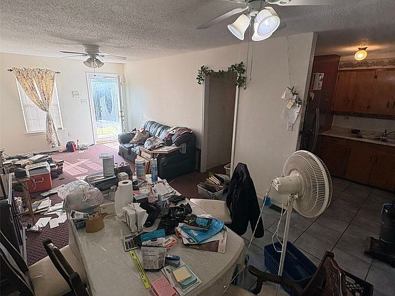 2nd image of 2217 True Ave