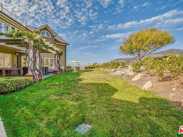 6277 Sea Star Dr — Photo 61