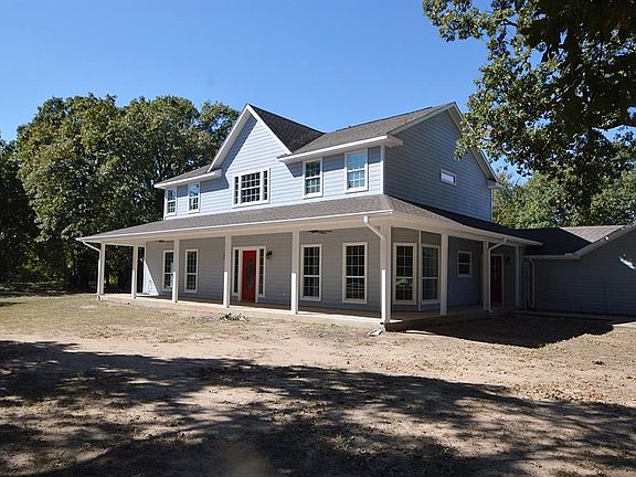 3rd image of 739 Mays Ln