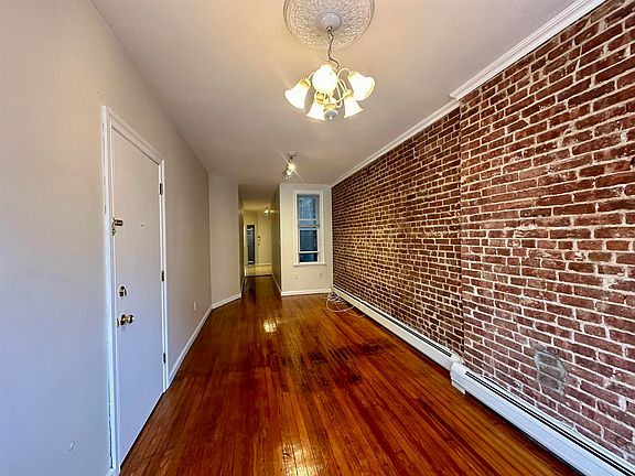 3rd image of 203 Ogden Ave APT 2