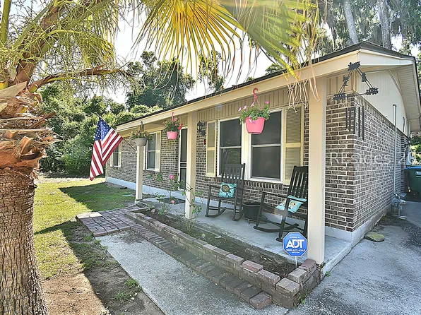 1639 Old Shell Rd, Pt Royal, SC 29935