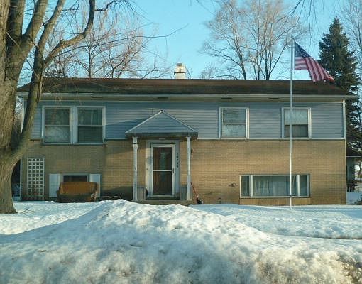 1st image of 19400 W Harvard Ave