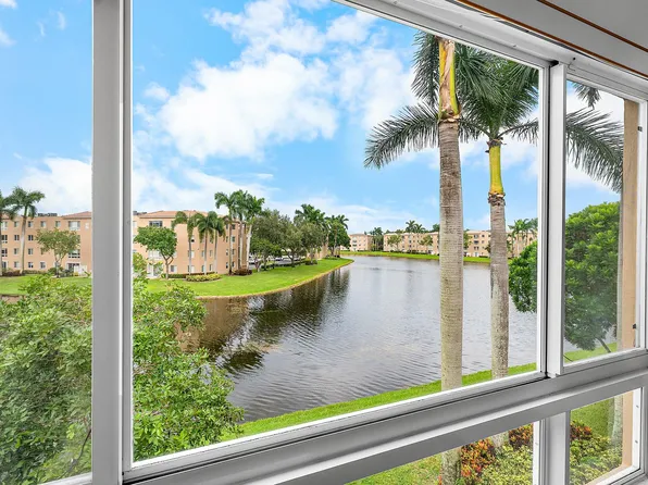12560 Majesty Circle #303, Boynton Beach, FL 33437