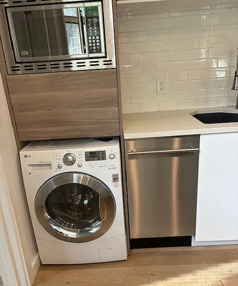 4408 Avenue A #B — Photo 9