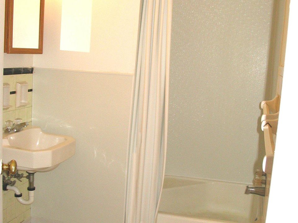 1st image of 1268 N High St APT 11