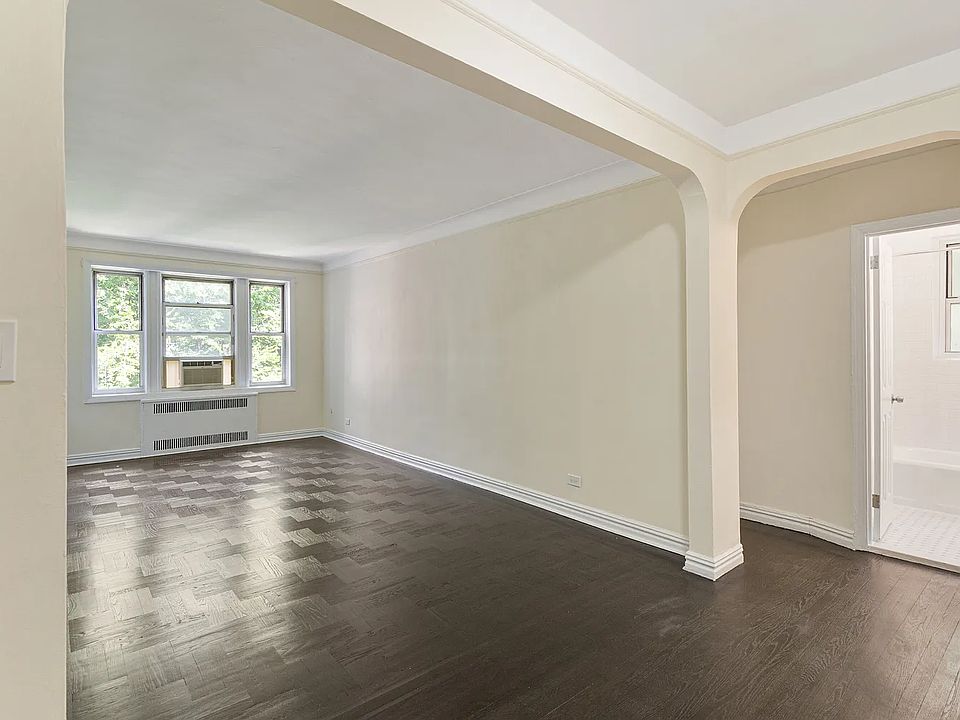 1st image of 7901 35th Ave APT 4A