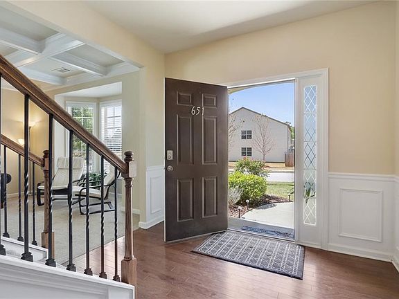 2nd image of 651 Crosswinds Cir