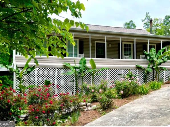 376 Doe Ln, Mansfield, GA 30055