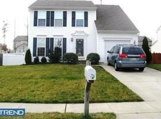 111 Orlando Dr, Sicklerville, NJ 08081