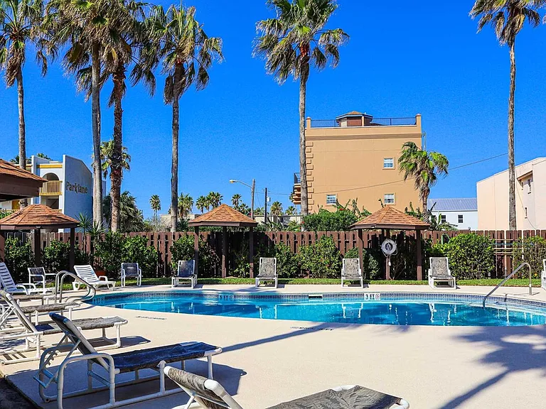 115 E Coronado Dr #ID1255939P — Photo 32