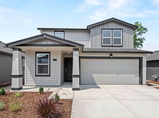 2841 Bear Cub Dr #14, Medford, OR 97501