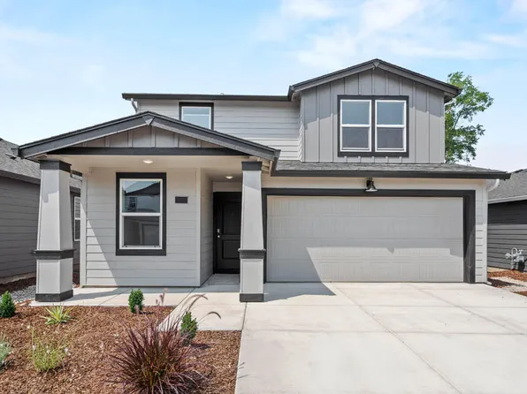 2841 Bear Cub Dr #14, Medford, OR 97501