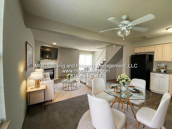 2nd image of 1009 Garden Dr