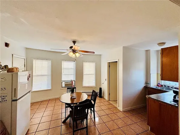 86 Webster St, Pawtucket, RI