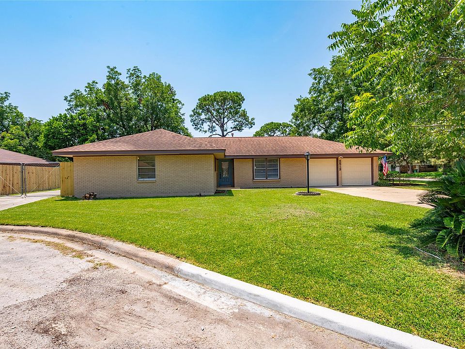1st image of 2513 Meadow Ln