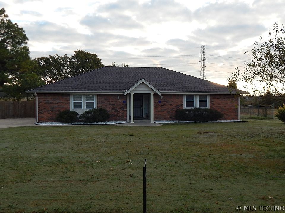 1st image of 9275 Clearview Dr