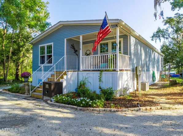 116 MANGELS Drive, Interlachen, FL 32148