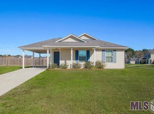 35020 Rayville Dr, Denham Springs, LA 70706