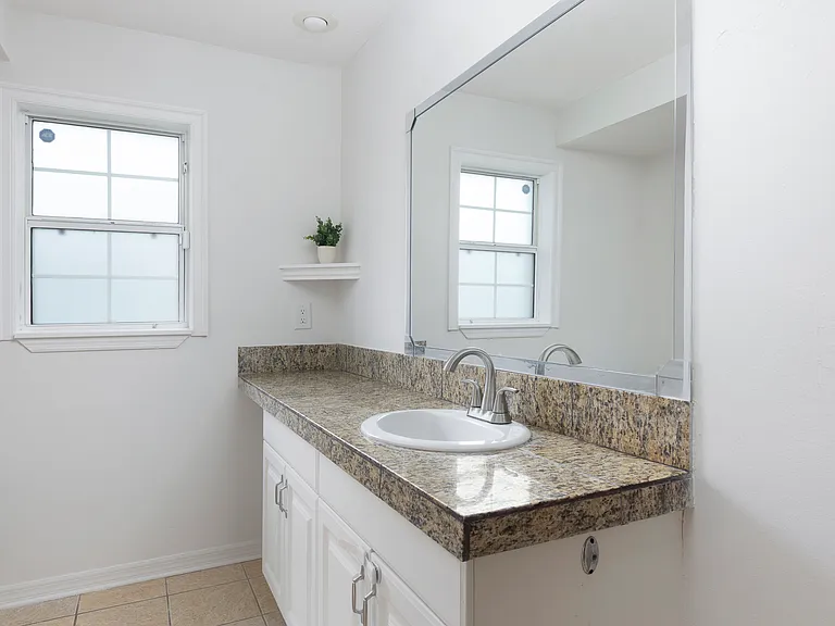 8349 Monarch Cir — Photo 31