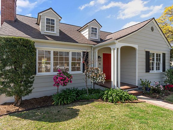 2nd image of 818 E Hermosa Dr
