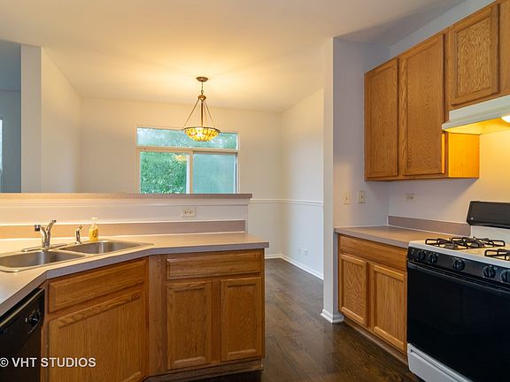 4th image of 565 Peregrine Pkwy #565C