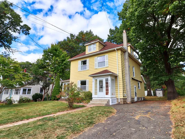 109 Henry Street, Manchester, CT 06042